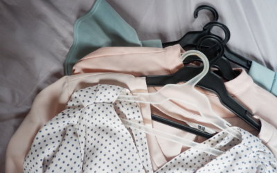 Minimalism- Owning Less Clothes